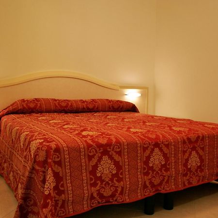 Residence Olimpo Ρίμινι Εξωτερικό φωτογραφία