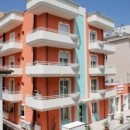 Residence Olimpo Ρίμινι Εξωτερικό φωτογραφία