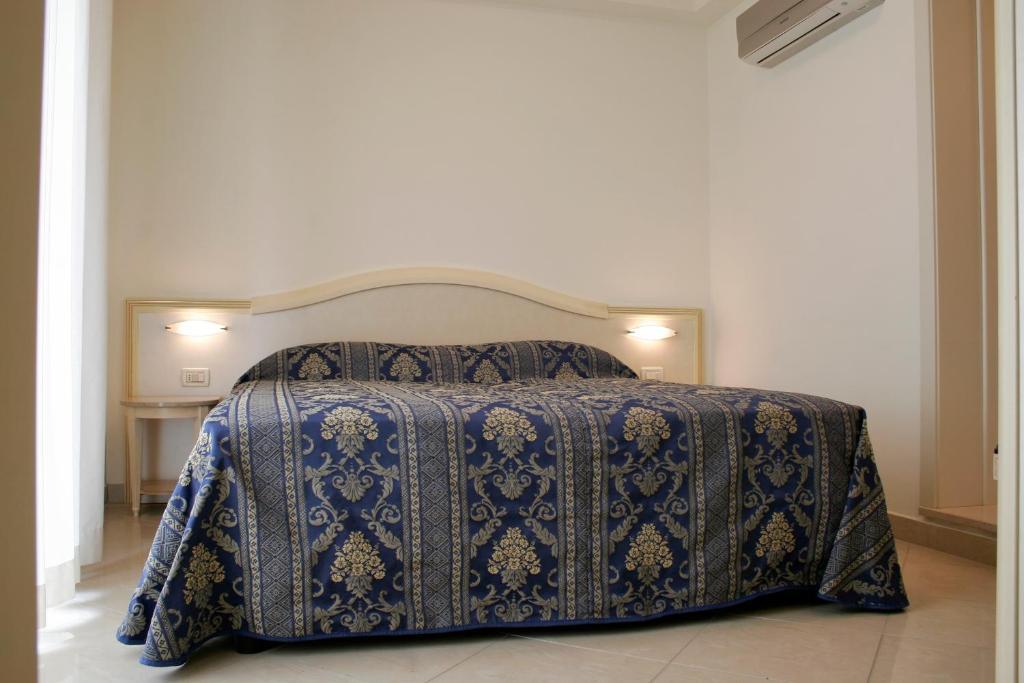 Residence Olimpo Ρίμινι Δωμάτιο φωτογραφία