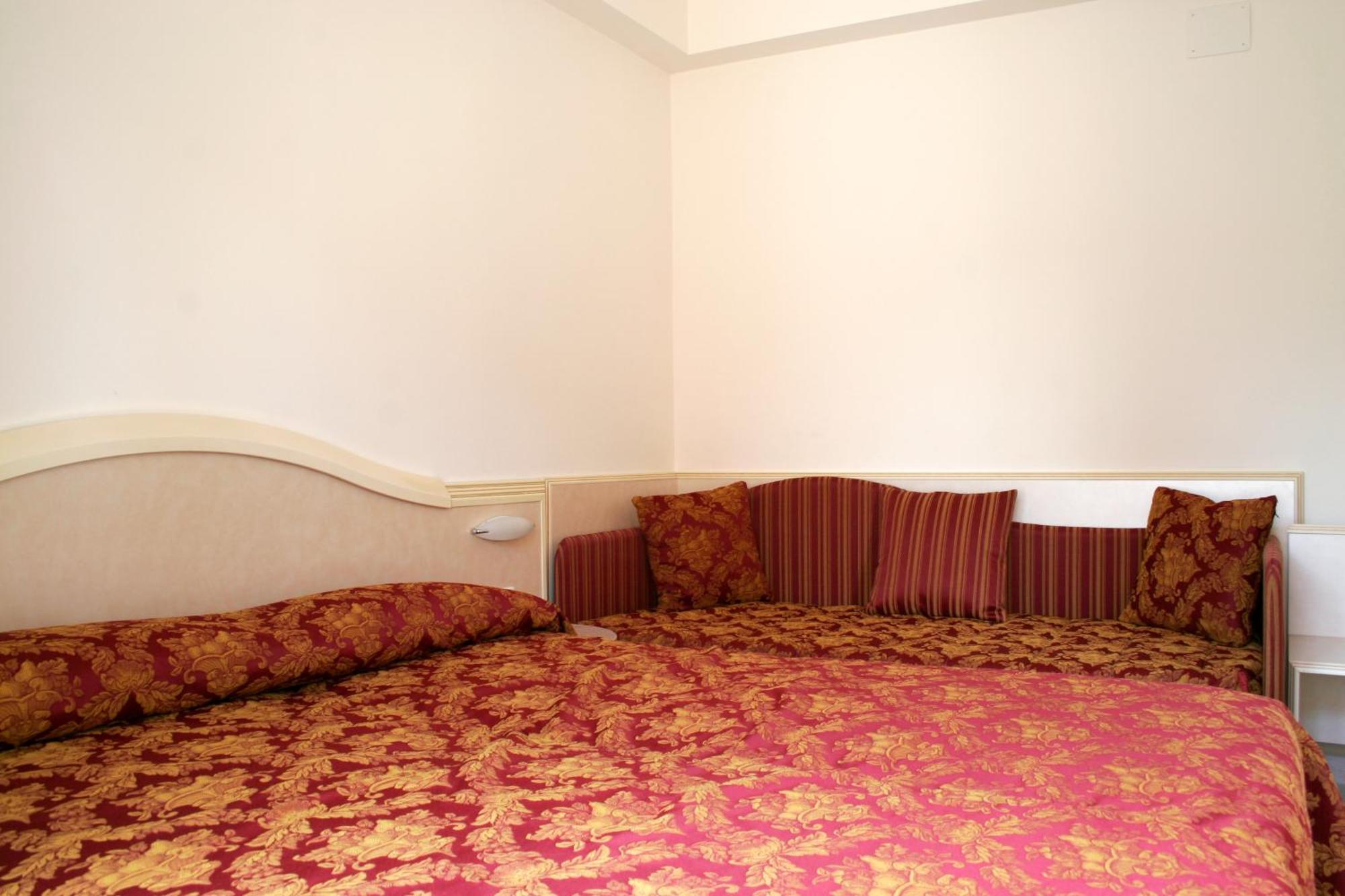 Residence Olimpo Ρίμινι Εξωτερικό φωτογραφία